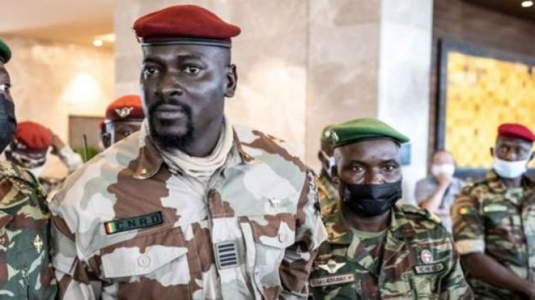 West African bloc imposes sanctions on Guinean junta