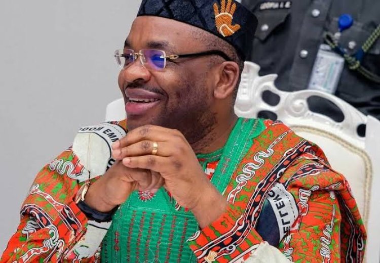 Governor. Emmanuel Donates N100M, Relief Materials To Flood Victims In Bayelsa