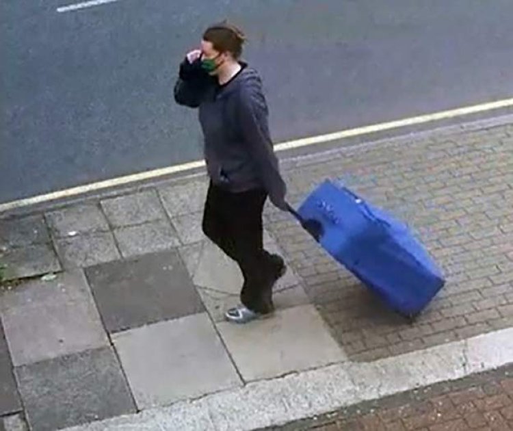 Mitchell used a suitcase to transport Ms Chong's body
