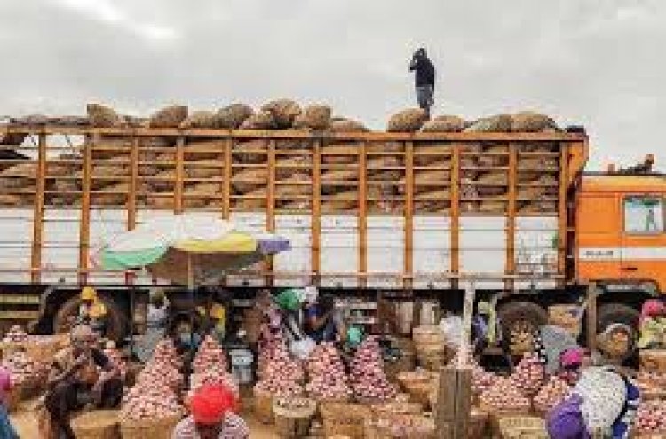 Tension Brews In Gomoa Dominase Onion Market -As Traders Threaten To Demonstrate Over Cedi Depreciation