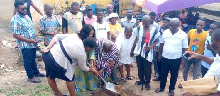 Suhum MCE Cuts Sod For Construction Of Water  Closet Public Toilet Facilities -For Omenako Cluster Of Schools $ Residents In Suhum Newtown