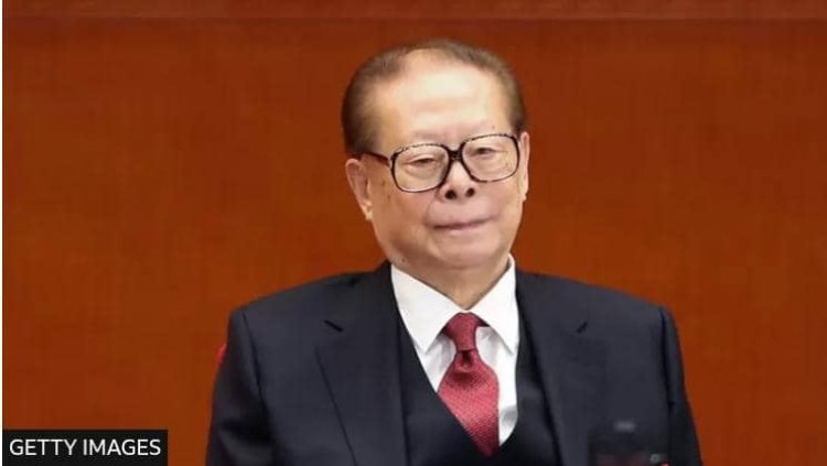 Jiang Zemin:  Chinese former leader dies aged 96