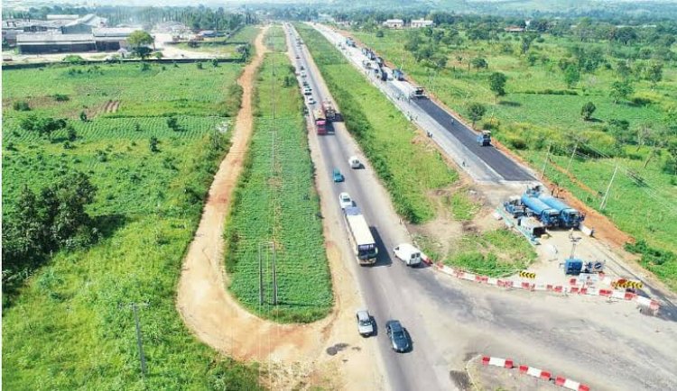 Yuletide: Federal Government  Opens Entire Abuja-Kaduna-Kano Road