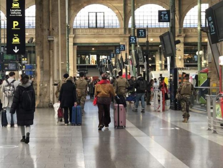 Paris train stabbing suspect identified as Libyan
