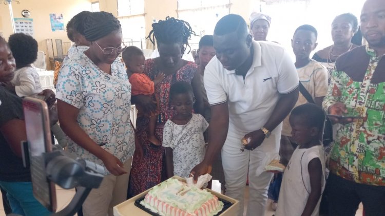 Darling Boy, NDC Lower West Akim Parliamentary Hopeful Celebrates His 48th Birthday---With Patients And Workers At Children Ward Of Asamankese Hospital