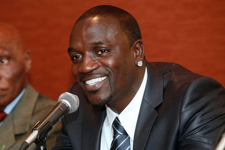 Akon's Wife Discloses How Many Wives He Has.