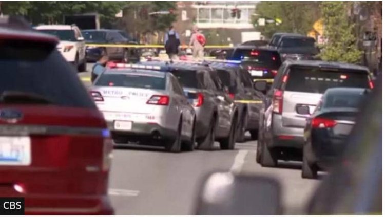 Louisville, Kentucky shooting: Five people dead, police say