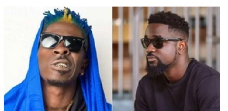Shatta Wale agrees to fight Sarkodie and swears to defeat him like his son.