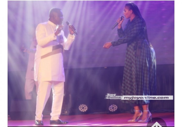 To promote music from Ghana and South Africa, two gospel musicians collaborate.