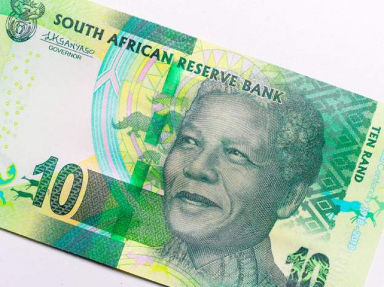 Rand crashes after US accused SA of arming Russia
