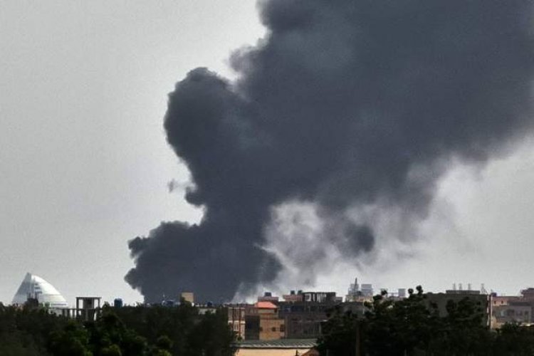 Air strikes on Sudan campus kill Congolese - government