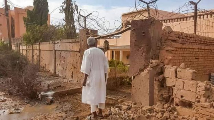 'No medicine and no bread' for Sudan city residents