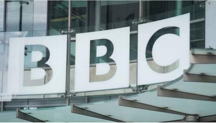 Family 'upset' with BBC response to presenter photo claims