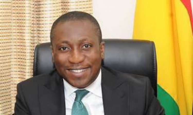 Hypertitis B Is A Killer Disease Than HIV -Afenyo  Markin Raises Alarm As He Gives Out Financial Support For Vaccination Treatment