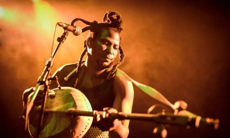 King Ayisoba declares, "I will only feature Grammy-winning artists"