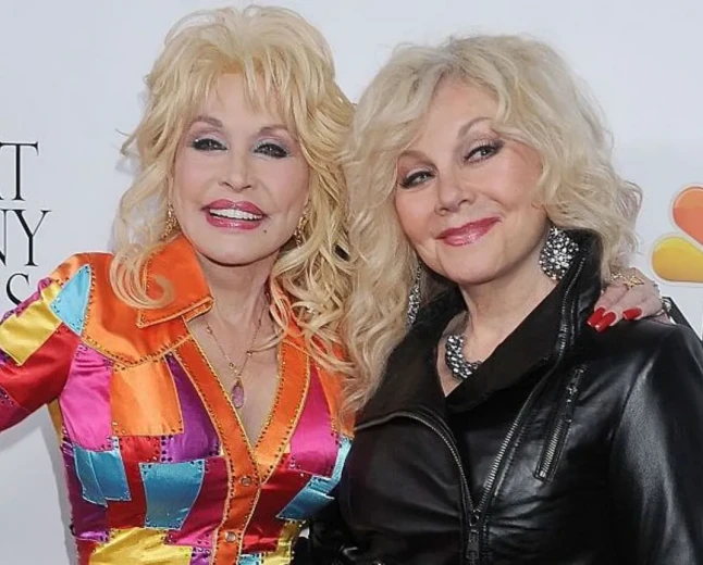 Dolly Parton’s Sister Urges Fans to Stop Sharing AI-Generated Tributes