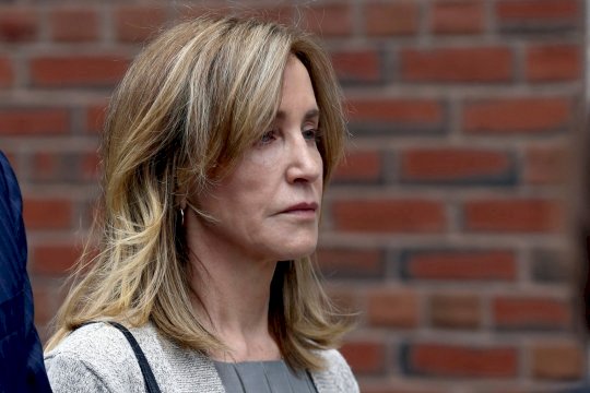 Metro UK: Desperate Housewives’ Felicity Huffman sentenced to 14 days in prison over college admissions scandal