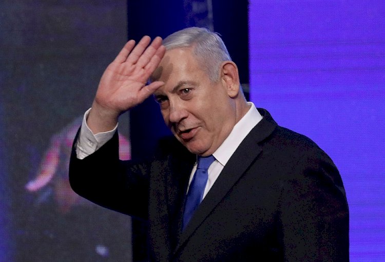 Israel's Netanyahu calls on rival Gantz to form unity government