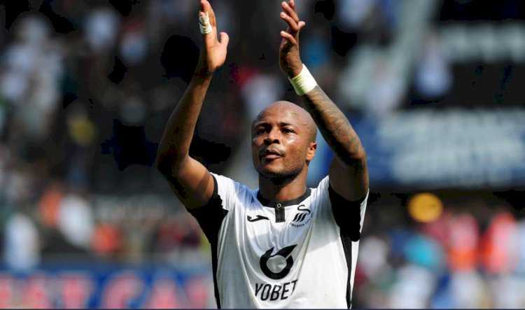 'Kwesi Appiah`s words convinced me to stay at Swansea City' - Andre Dede Ayew