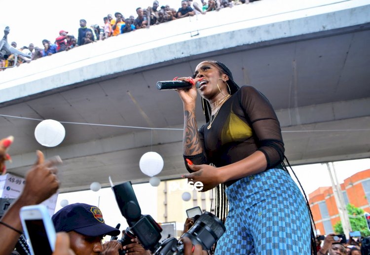 Tiwa Savage Performs her new single '49-99', Causes frenzy with free show