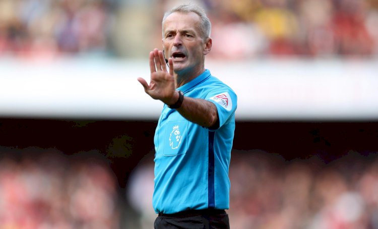 Martin Atkinson and Liverpool's Woes - Press define officiating as 'DISGRACEFUL'