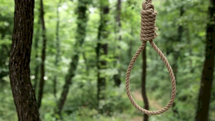 55 Year-Old Teacher's Dead Body found hanged