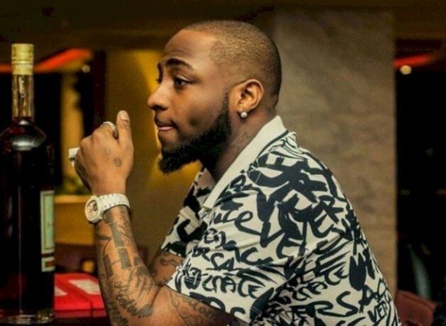 "You accused President of power abuse but handcuffed women" -  Buhari supporters slam Davido