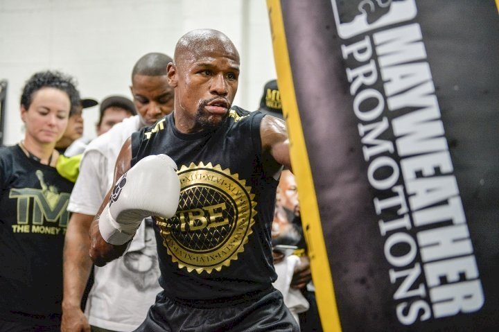 Mayweather Announces: I'm Coming Out of Retirement in 2020!