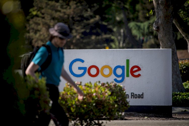 Security engineer says Google fired her for trying to notify co-workers of right to organize