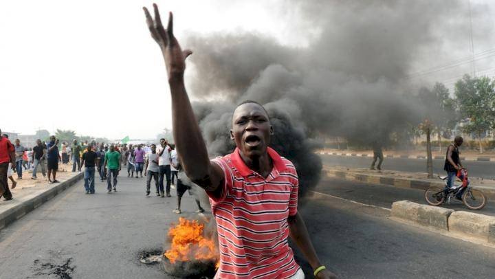 Violence breaks out in Apapa, Mile 2, Ijora and Ikorodu areas of Lagos state over Okada ban
