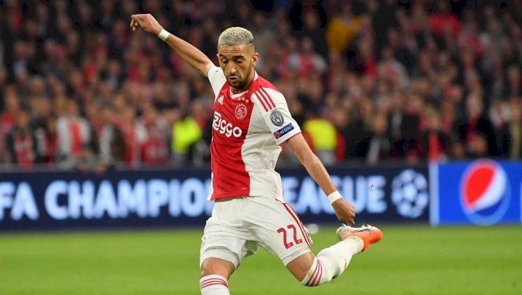 Hakim Ziyech signs a five-year contract  ahead of summer move