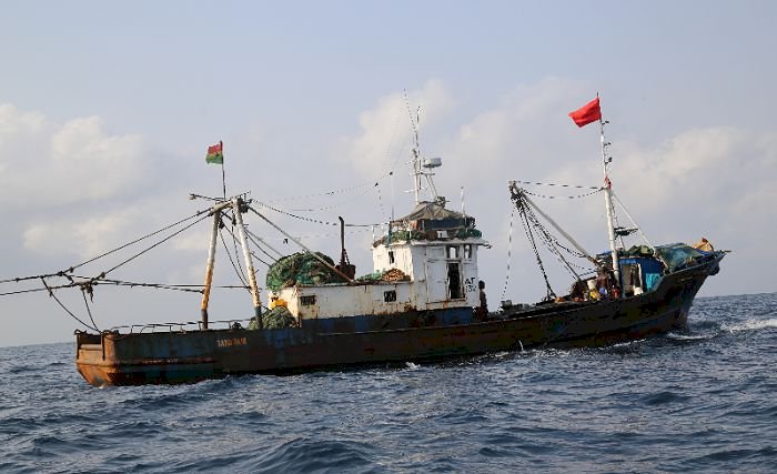 Chinese Trawler  in Ghana Again, Without Paying USD 1 Million Fine.