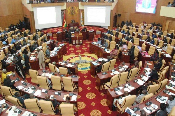 Parliament to Ban MPs from using Phones in Chamber