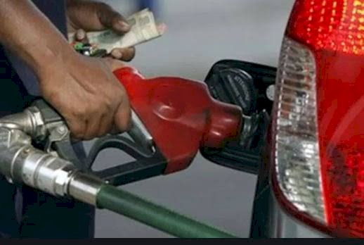 FG Reduces Petrol Pump Price From ₦125 To ₦123.5 Per Litre