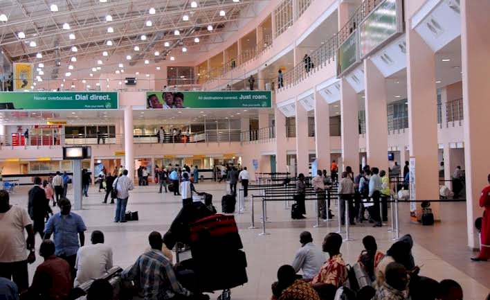 COVID-19: FG Extends International Airport Closure By Two Weeks