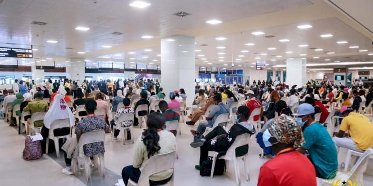 241 Deportees from Kuwait Arrive in Ghana