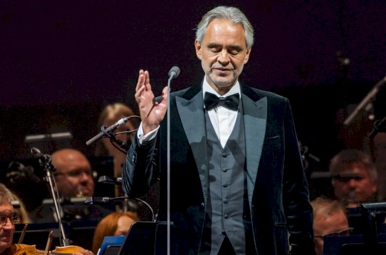 Andrea Bocelli Reveals that he Contracted the Coronavirus.