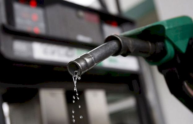 Federal Govt Reduces Petrol Pump Price To N121.50 Per Litre
