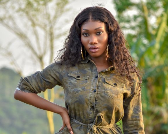 Wendy Shay walks out of Accra FM interview with Nana Romeo.