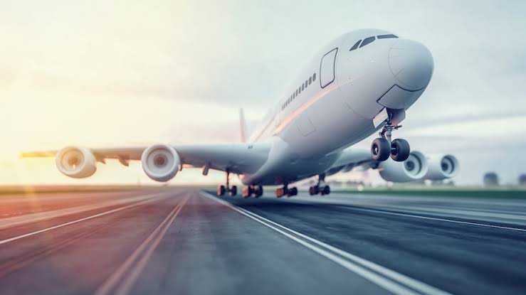 "Domestic Flights Won’t Resume On June 21" – Federal Govt