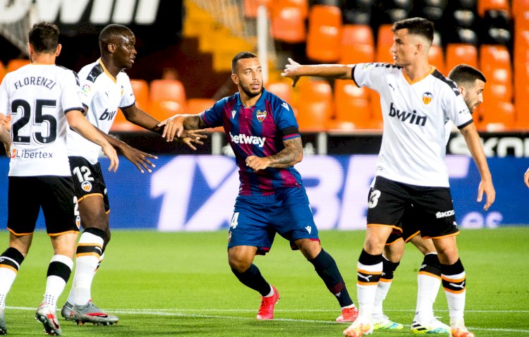 Late derby drama sees Valencia and Levante share the spoils; Valencia 1-1 Levante