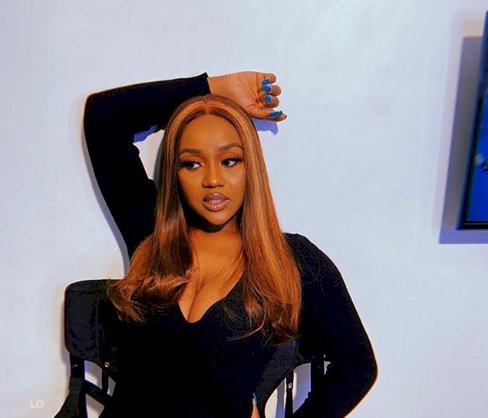 Davido's Fiancee, Chioma Denies Alleged Domestic Violence And Breakup