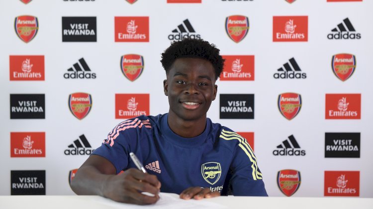 Saka commits future to Arsenal