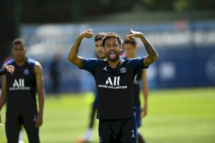 PSG demands £75m plus Dembele for Neymar