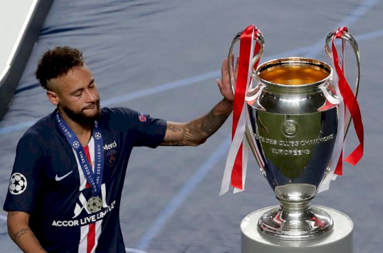 Neymar cries after missing Champions League trophy