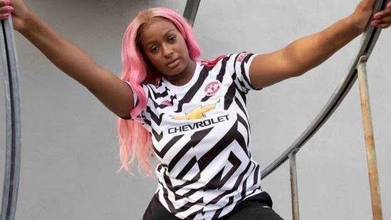 Manchester United Features Nigerian Singer, Dj Cuppy In New Jersey Ad