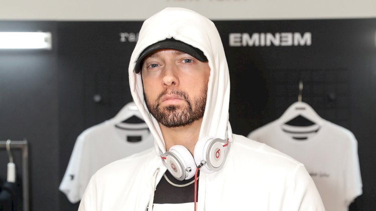 Intruder enters Eminem’s home with the intent to kill him